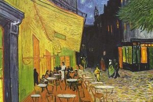 Terrasse du café le soir